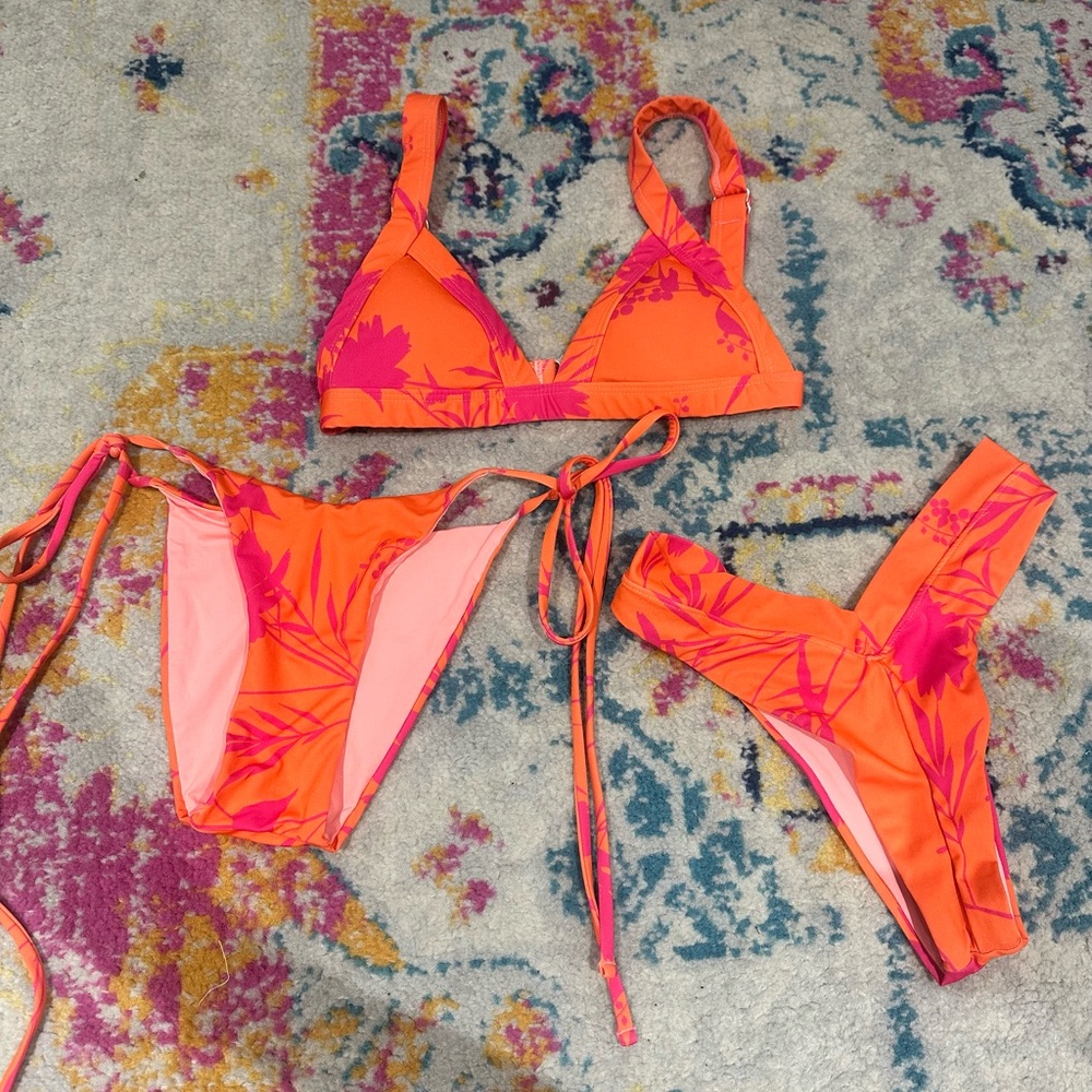 OneOne swimwear bikini bundle